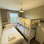 Vakantiehuis Baywatch And Baybreak - Two 3 Bedroom Nearby - Seaview To Baywatch - Part Of The The Bay Village With Pool, Gym And Direct Access, Pub, Restaurant, Tennis And Meadows Walks