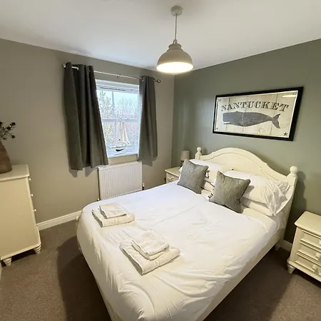 Baywatch And Baybreak - Two 3 Bedroom Nearby - Seaview To Baywatch - Part Of The The Bay Village With Pool, Gym And Direct Access, Pub, Restaurant, Tennis And Meadows Walks Сasa de vacaciones *